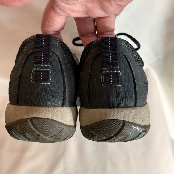 DANSKO Sz 41 Paisley Waterproof Vibram Sole Lace Up Leather Sneakers - Picture 9 of 11